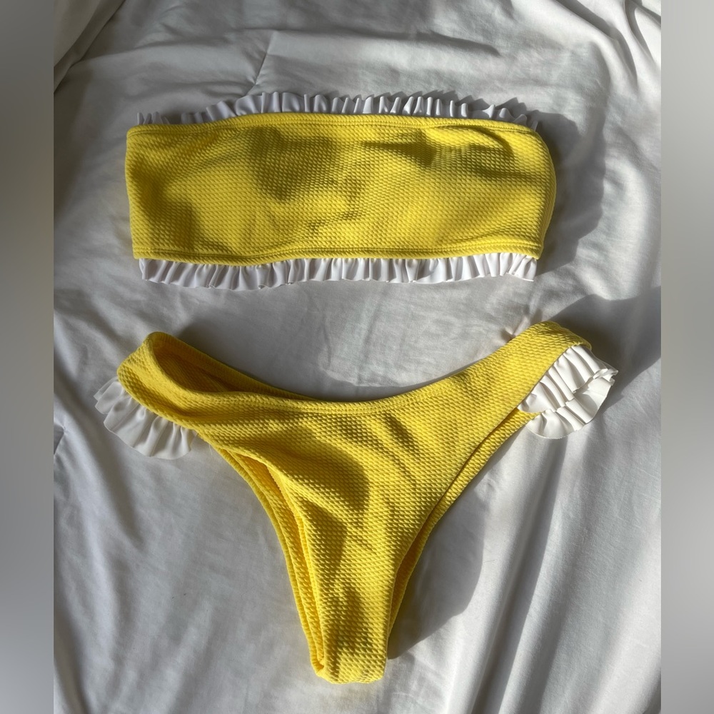 Super cute bikini never worn